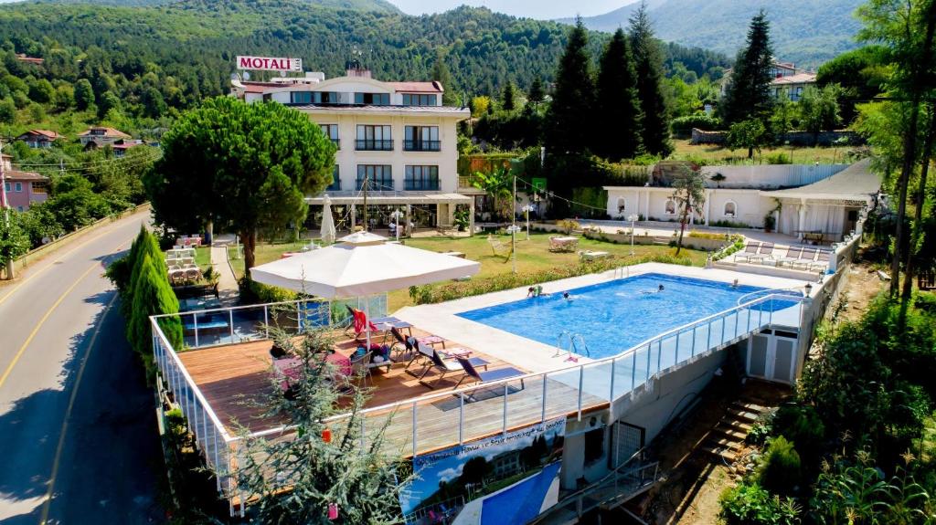 Motali Life Hotel — Hotel in Kartepe