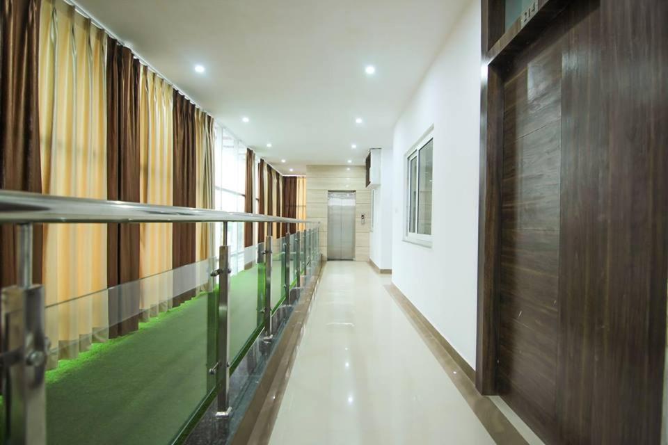 Hotel SS Grand photo