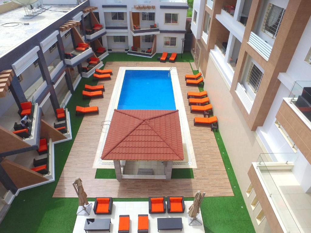 PEARL HOTEL