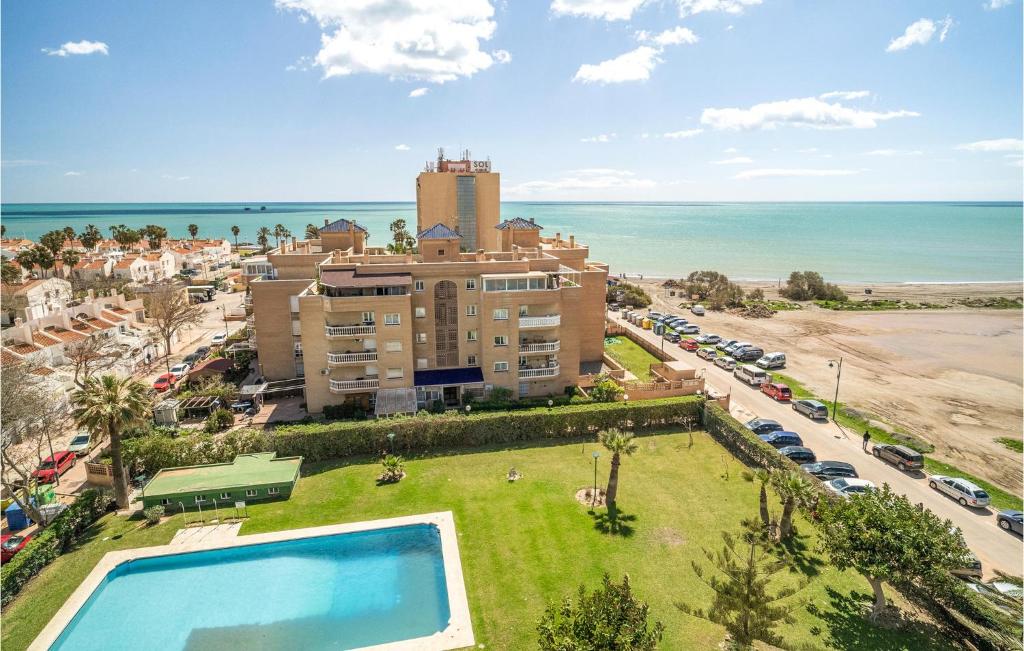Nice apartment in Malaga with 1 Bedrooms, WiFi and Outdoor swimming pool — Hotel in Málaga