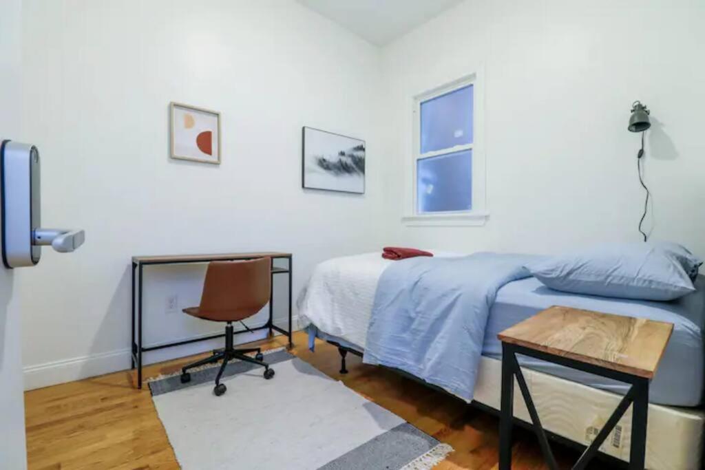 4bd 15bth Comfy Newly Renovated Apt photo