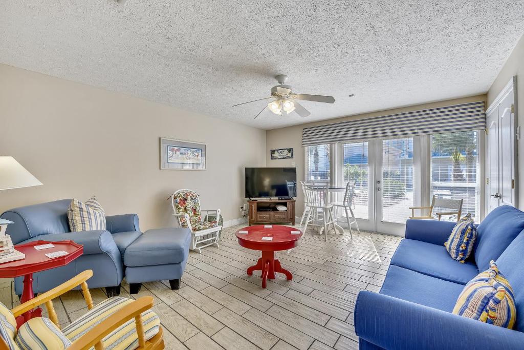 Beaches and Dreams by Book That Condo, Panama City Beach