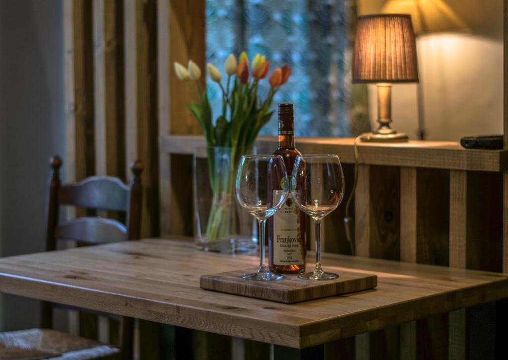 Apartmany pod schodami, Banská Štiavnica