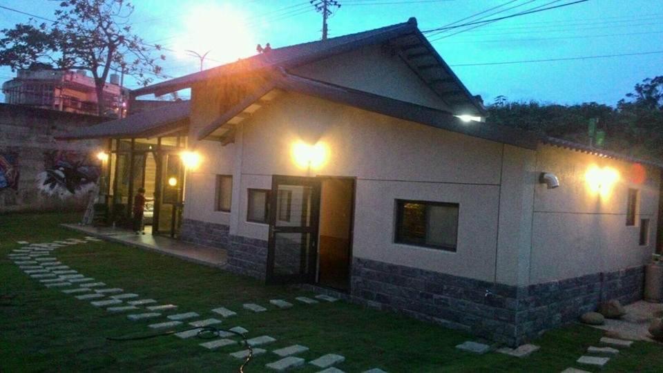 Yanyu Xihu Villa photo