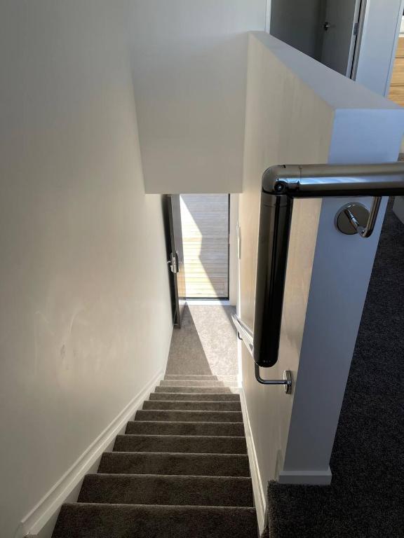 4 bedroom home fully furnished in Papakura, Auckland photo
