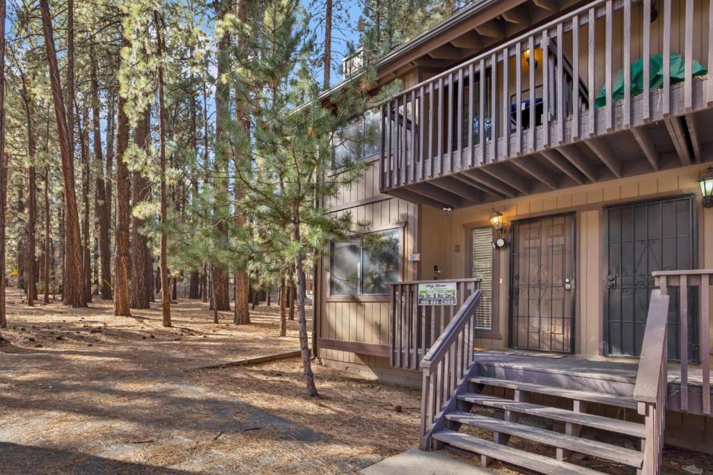 Ski Time Getaway-1848 by Big Bear Vacations, Big Bear Lake