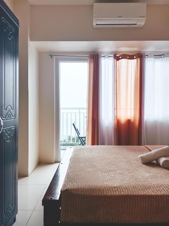 Trio's Tagaytay Staycation "Rustic" Taal view with balcony photo