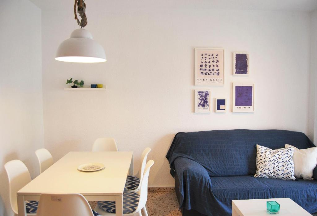 Increíble apartamento en la mejor zona de la playa SOLO FAMILIAS - 1
