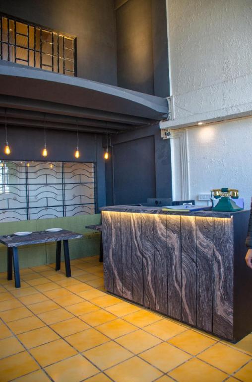 フロント・ロビー