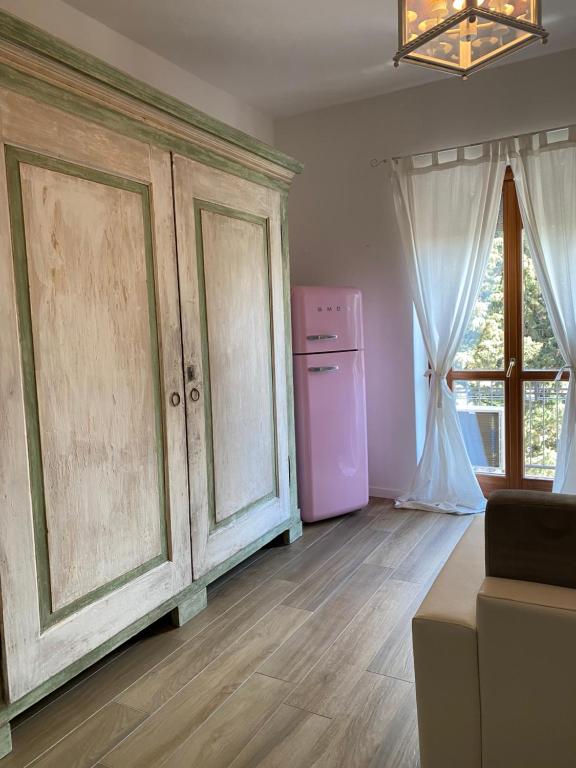 UNIQUE ROOMS - 5