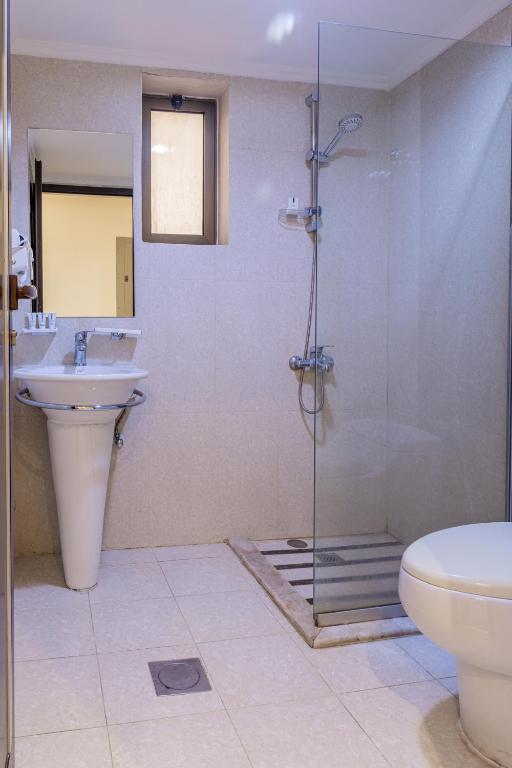 ND HOTEL SUITES photo