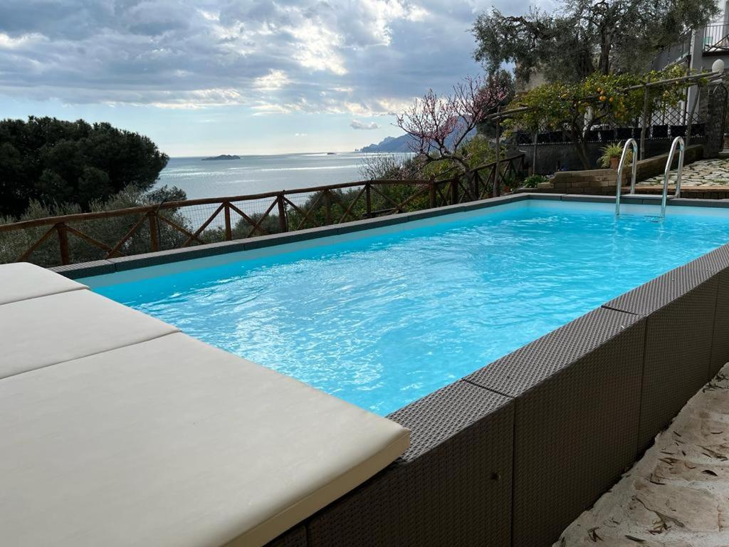 Villa De Rosa - 2