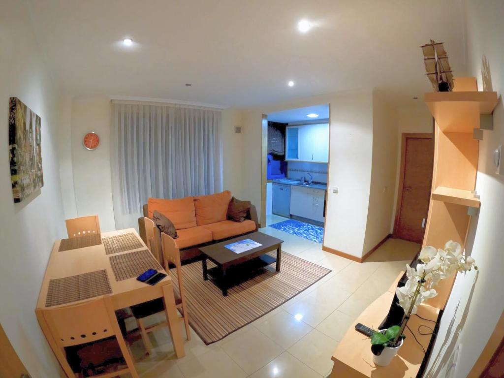 Precioso apartamento con piscina y jardín frente a la Toja - 3