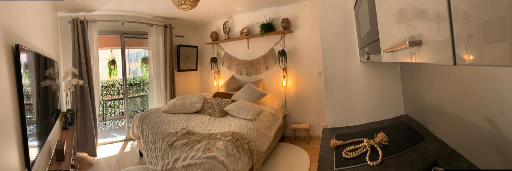 Studio tt confort coeur ville avec terrasse et parking gratuit - 4