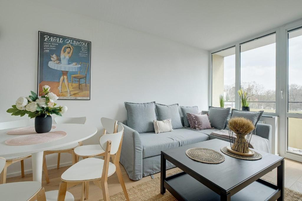 Luxurious 3BR APT Center, Варшава