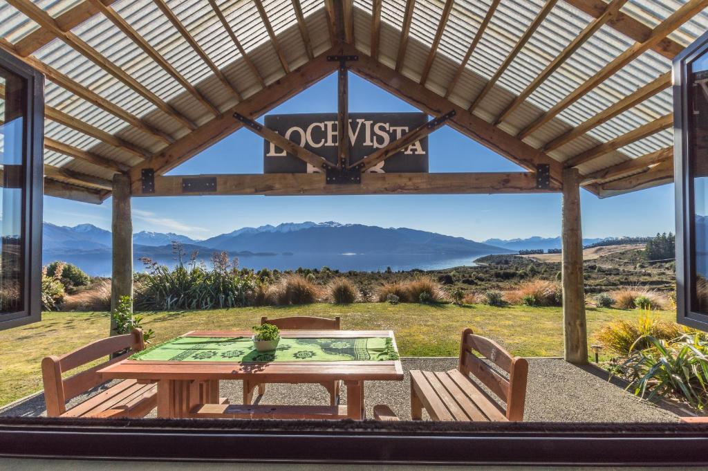 Loch Vista photo