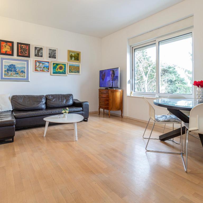 Vali Podolje, Záhřeb