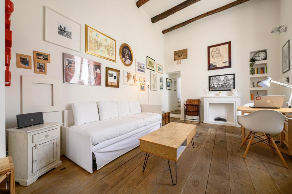 Vespa Apartment - 2