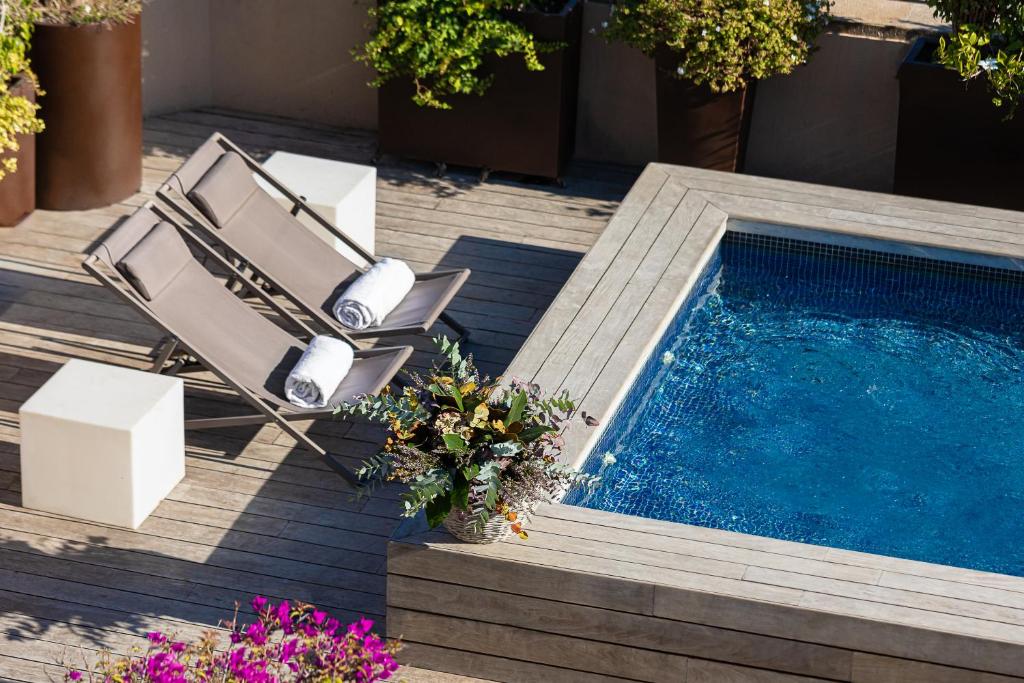 Duquesa Suites Landmark Hotel by Grup Duquessa - 5