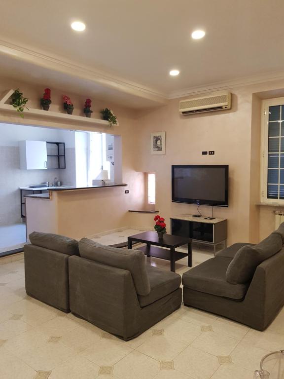 Suite Apartment Termini Station — Hotel in Rome