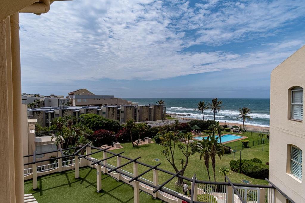 Seaside At 22 Sandpiper photo