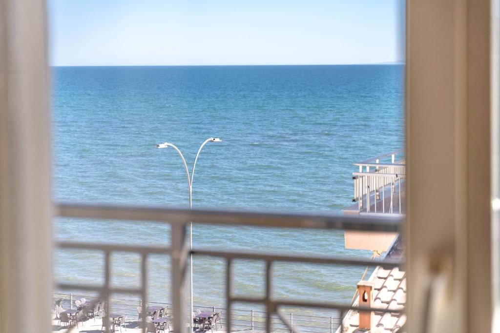 Hotel Alkyon photo