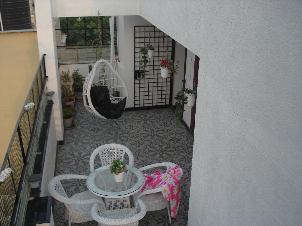 Lovely1BR with Jacuzzi, Steam(spa), Theatre (120) photo