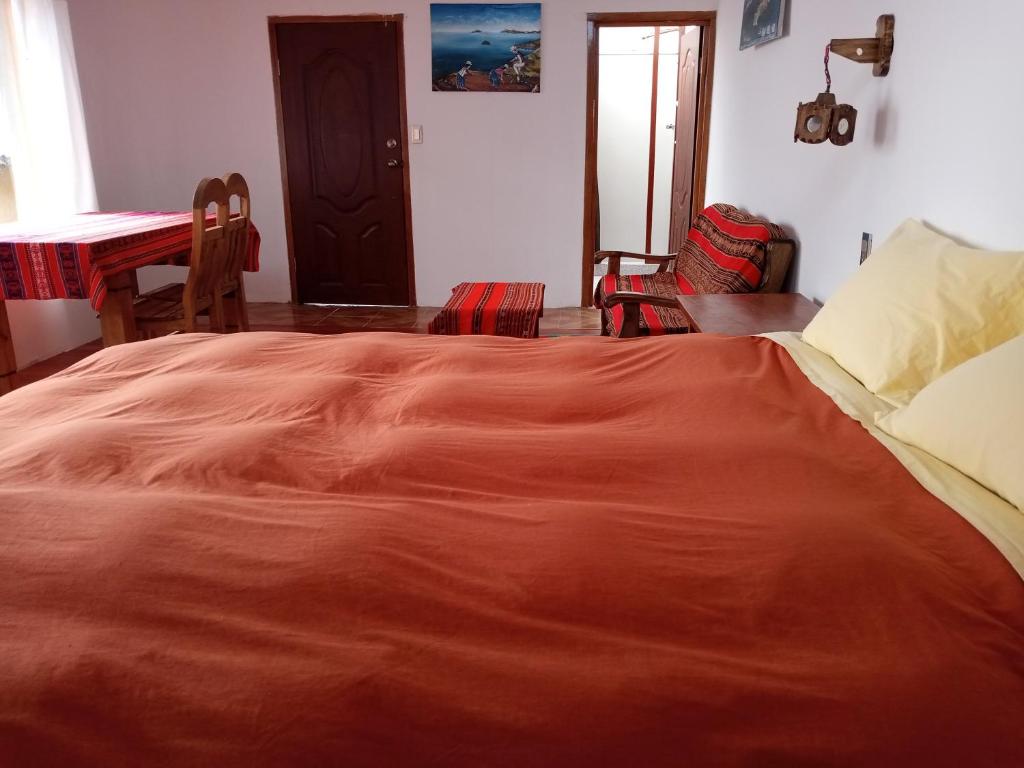 Santo Campo Ecolodge — Hotel in Yumani