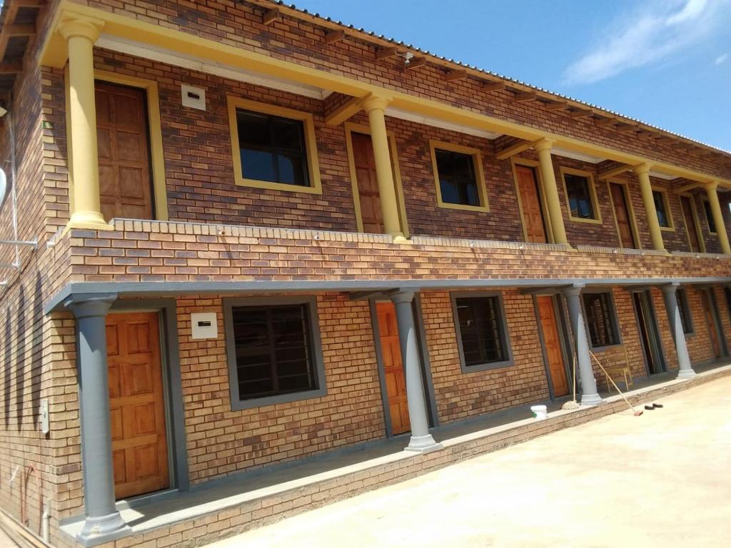ELSON LODGE K1 photo
