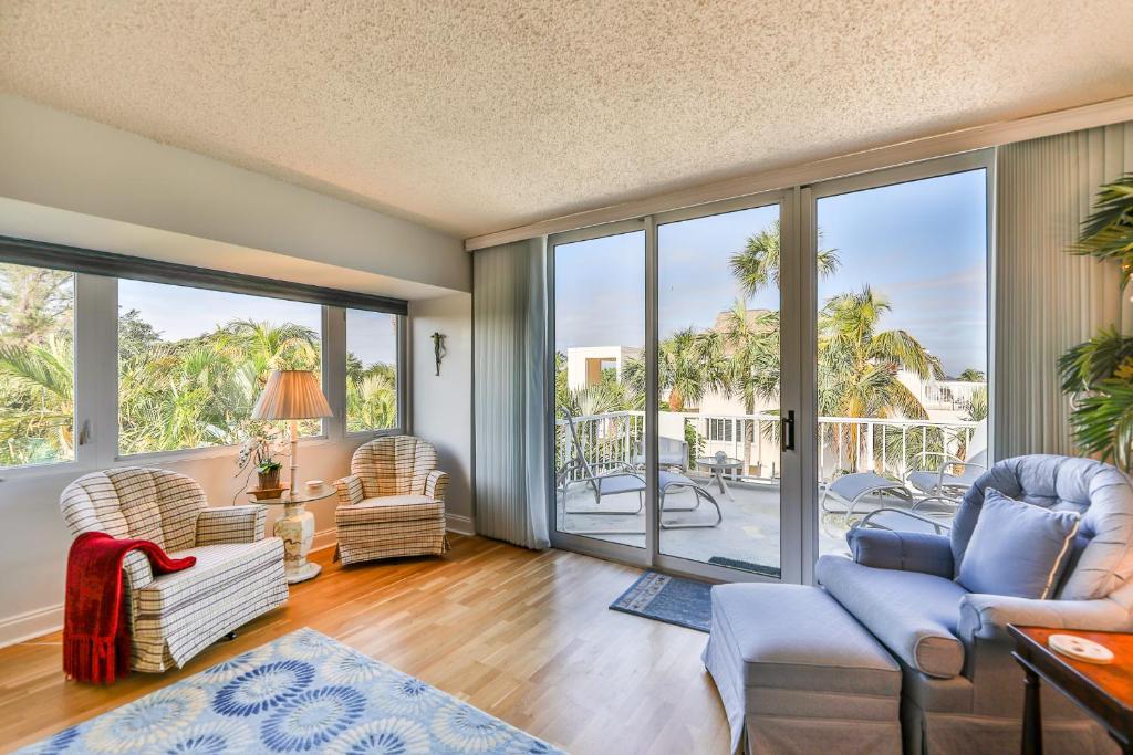 Lighthouse Point A311, Sanibel