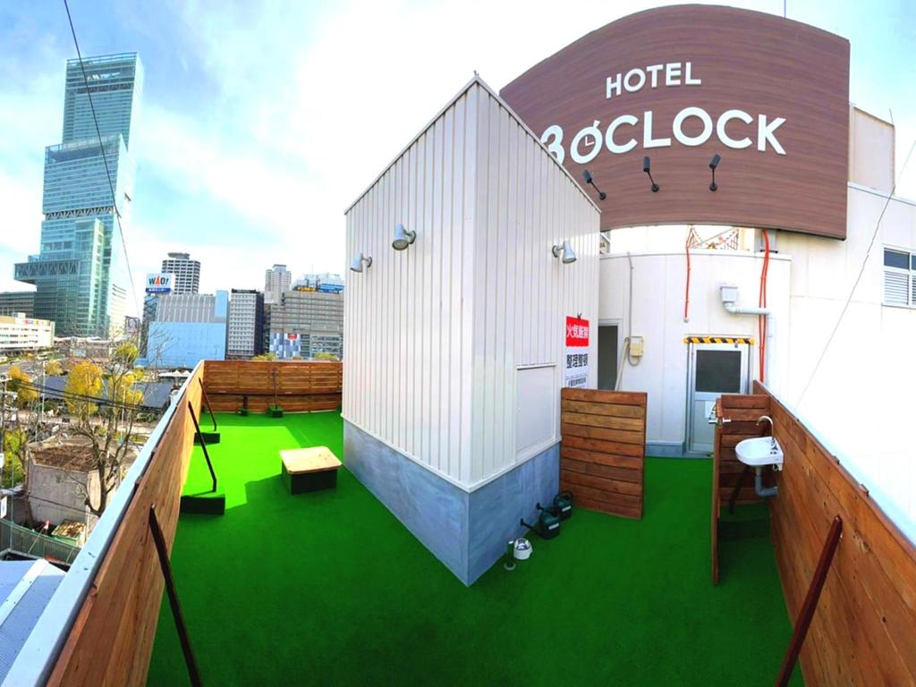 HOTEL 3o'clock TENNOJI