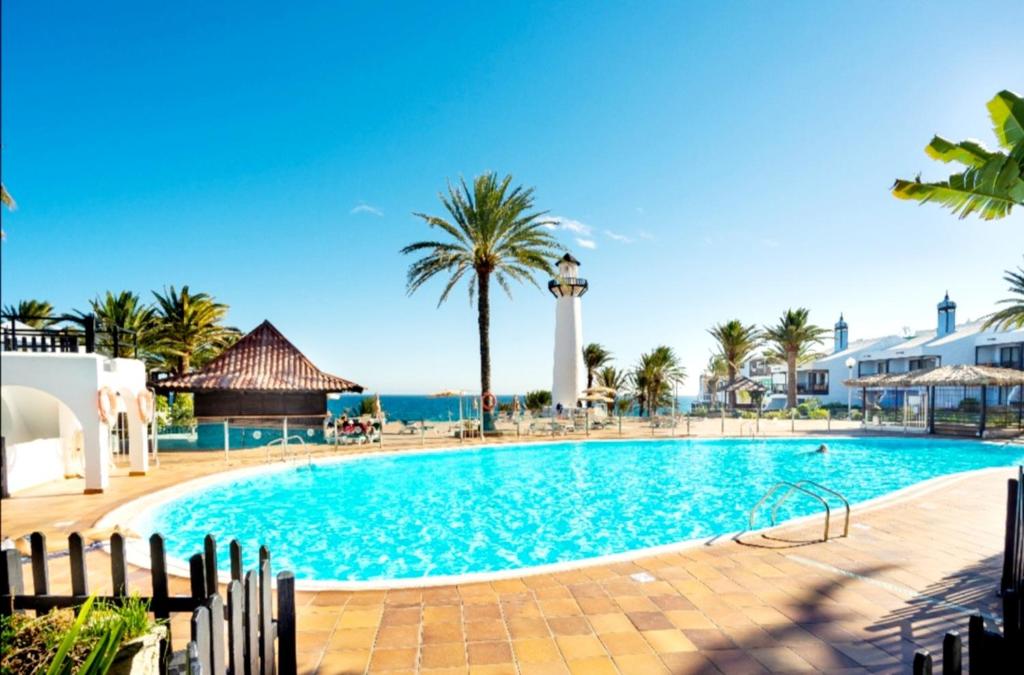 TOP 2 Sun Club bungalow terraza - 2