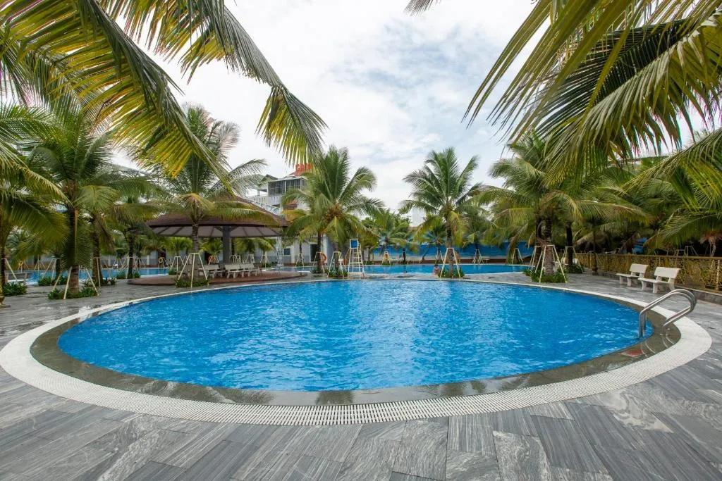 Hoang Hung Hotel, hotel in Dĩ An
