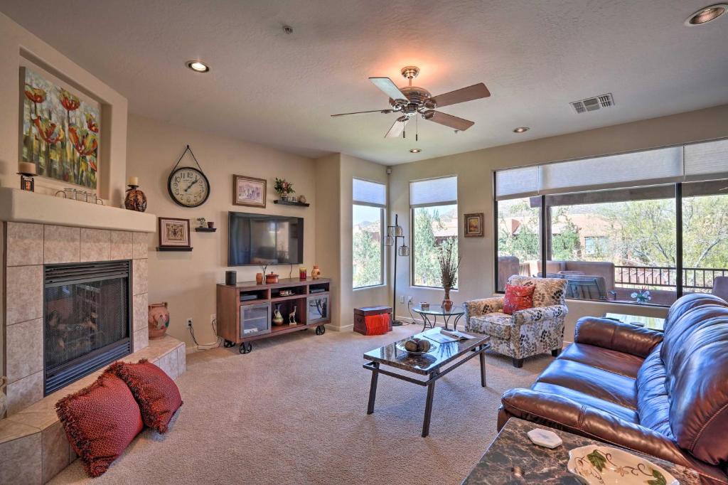 Pool Access, Views Scottsdale Serenity Condo!, Scottsdale