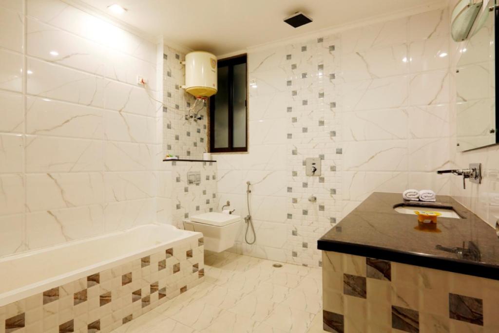 Hotel Anand International photo
