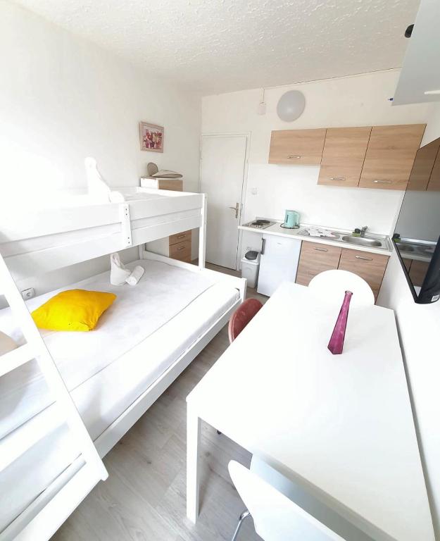 Center of Plitvice + Free Parking + Self Check-in — Hotel in Plitvicka Jezera