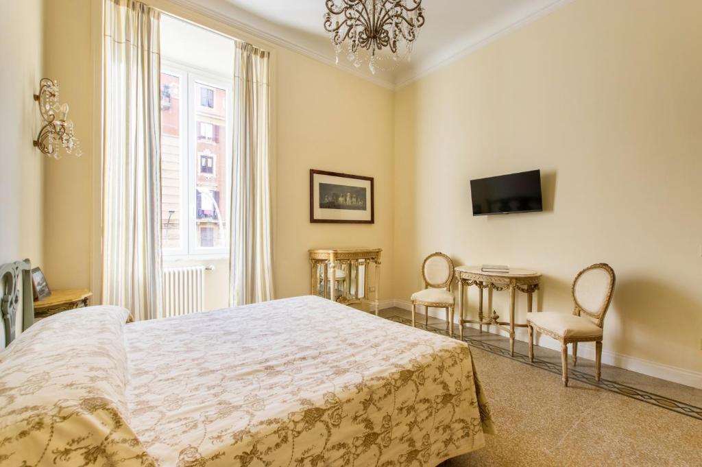 Deluxe Double or Twin Room