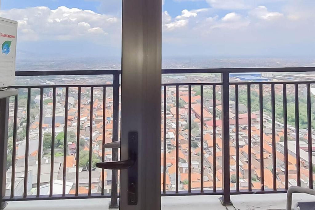 RedLiving Apartemen Mekarwangi Square &#8211; Agus 2 Tower A