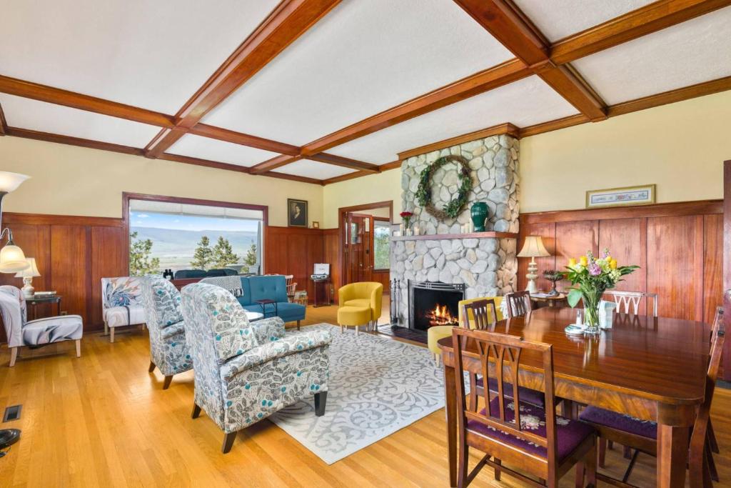 HillsHyde Escape, The Dalles