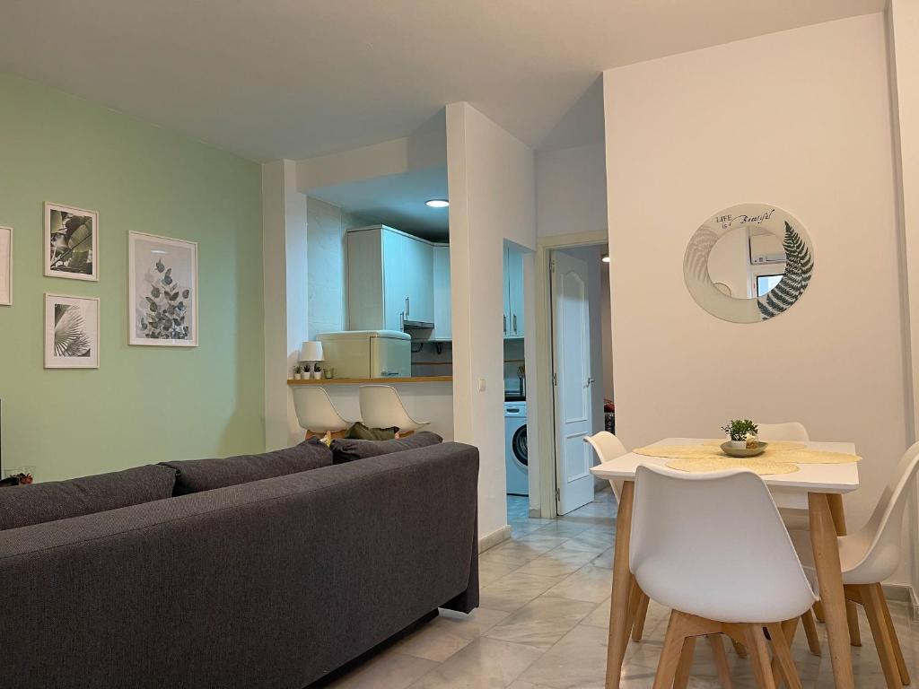 Relaxing 1Bedroom Apartment in the Heart of Malaga - WIFI&AC - 4