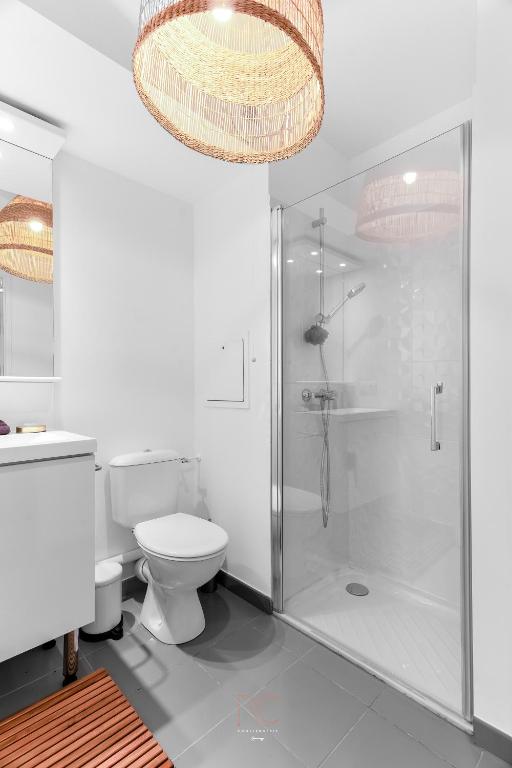 *DISNEYLAND-SERRIS* Studio Cosy - 5