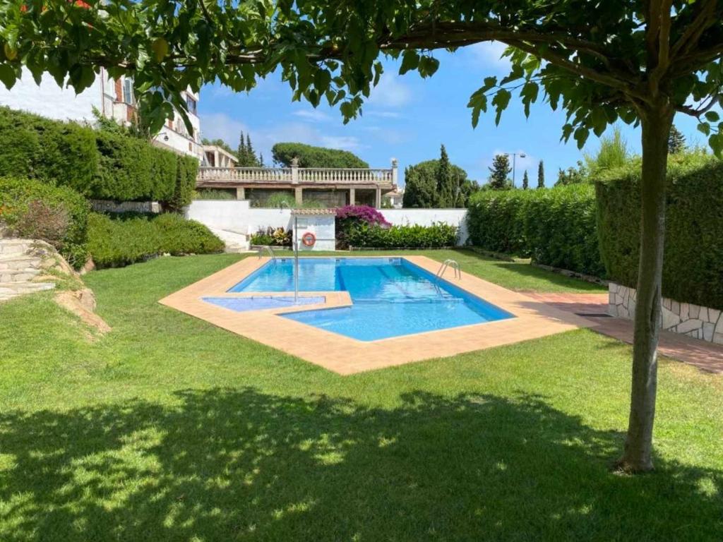 Casa Blanca 42 – Piscina, BBQ y Wifi (6 pax) - 3