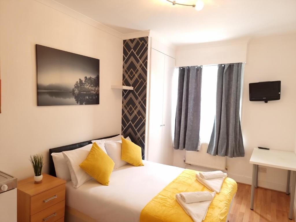 F17-Bright 3rd Flr Studio for 2 Near Paddington — Hotel in London