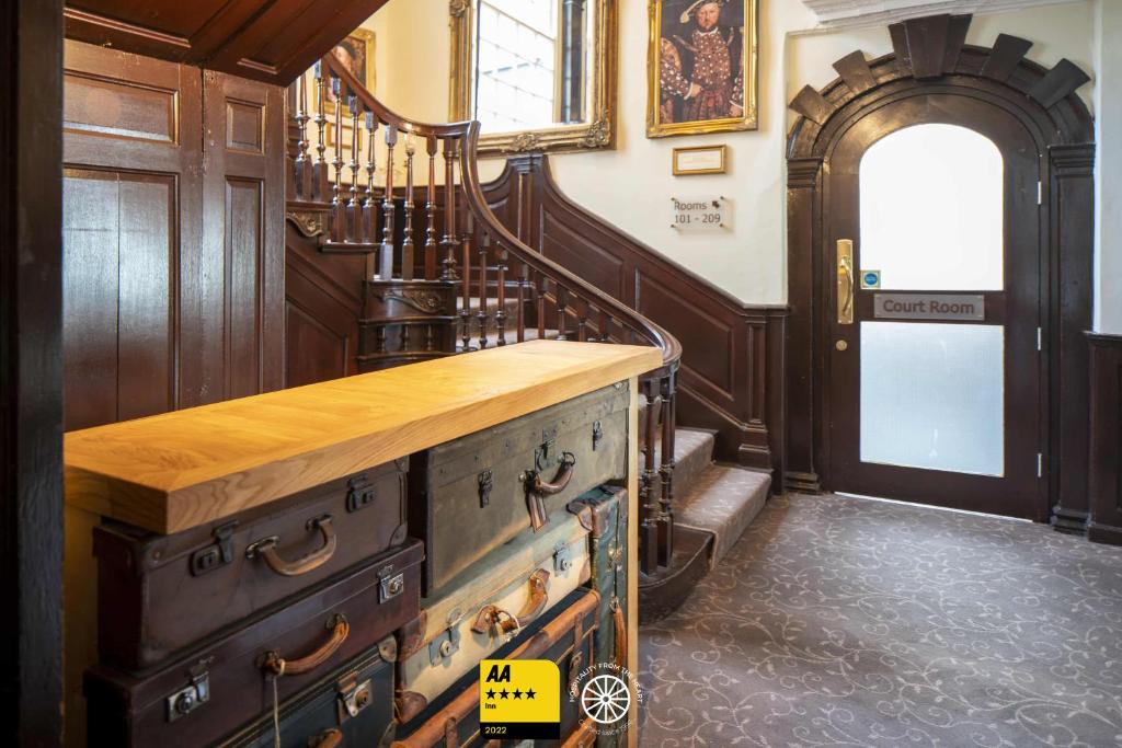 The Tudor House Hotel, Tewkesbury, Gloucestershire photo