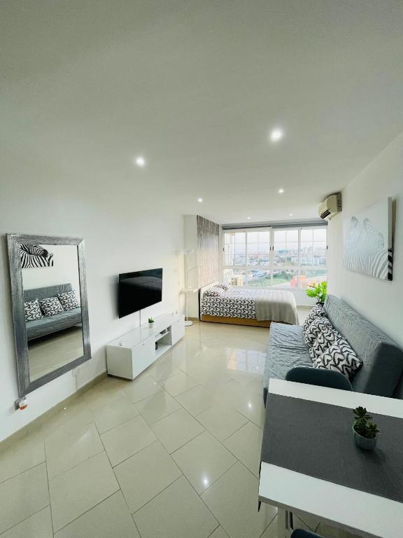 Apartamento La Torre 1337 Precioso, moderno y con piscina - 3