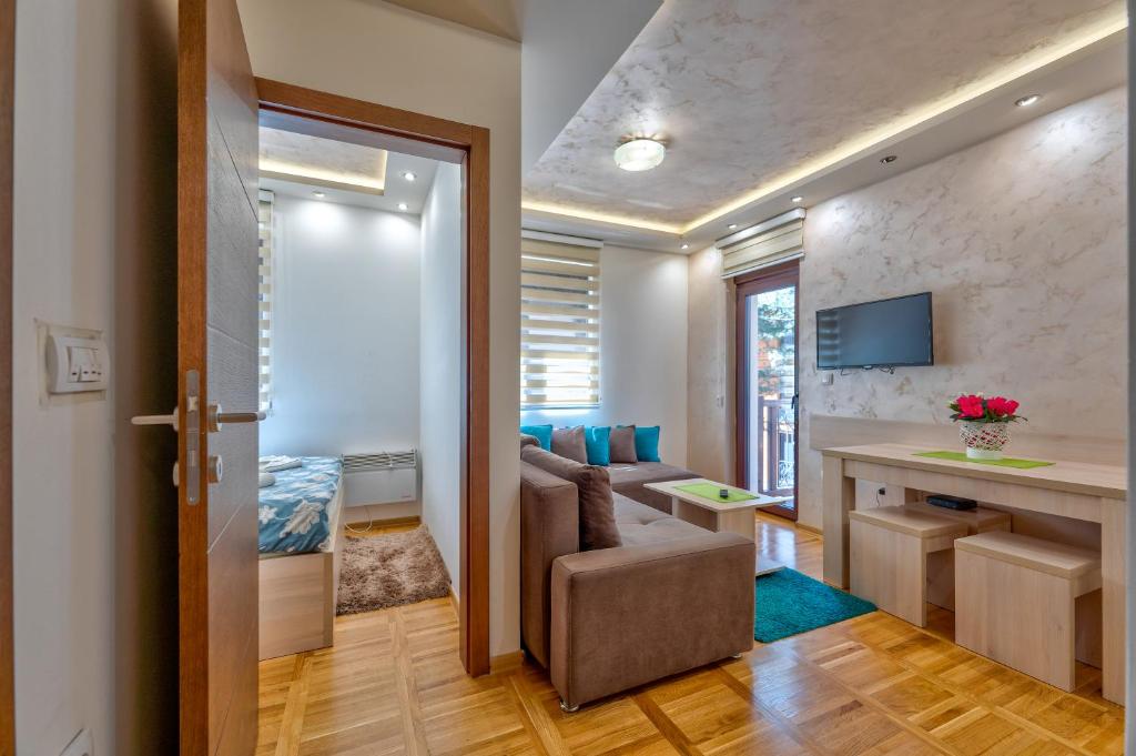 Apartmani MN — Hotel in Zlatibor