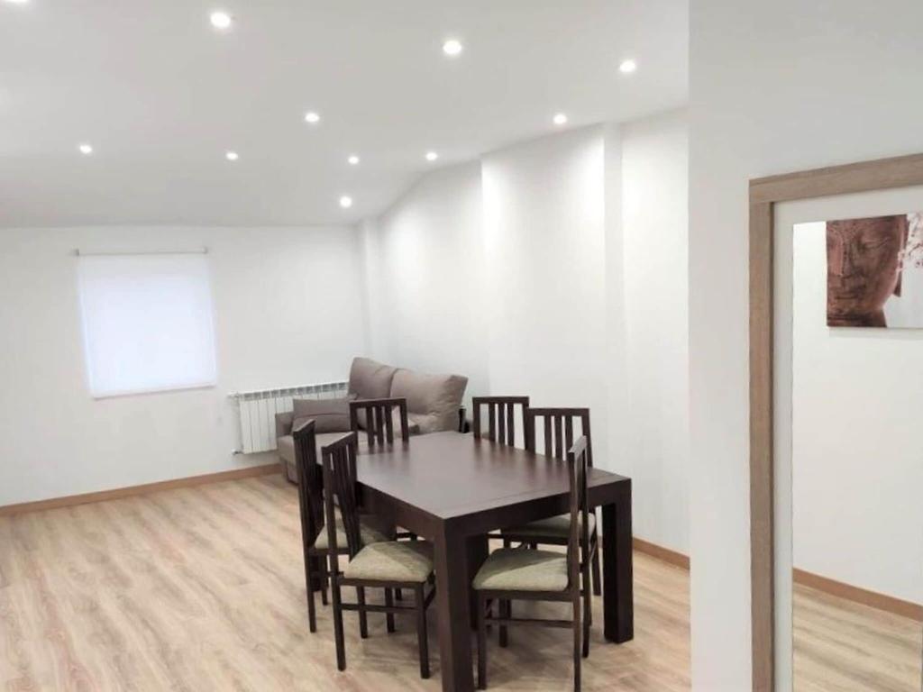 Apartment in Ourense near Hot Springs - 2