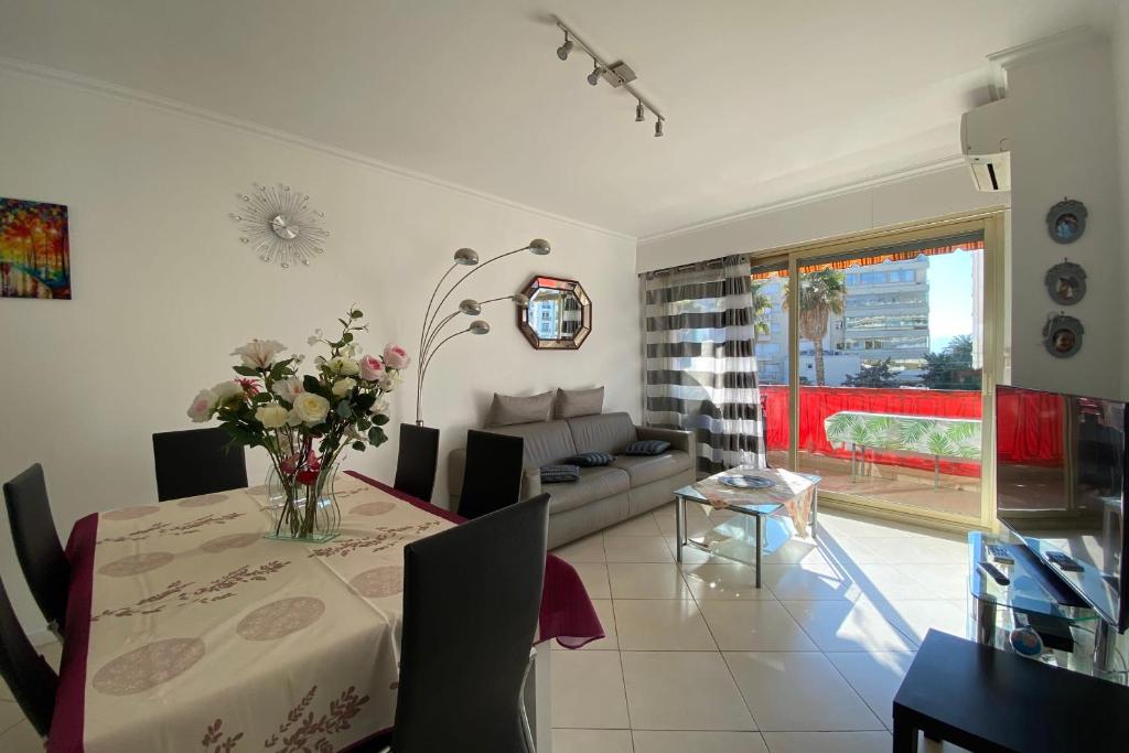 2 rooms facing south 300m from the Croisette LIVE IN LE BOSQUET - 1