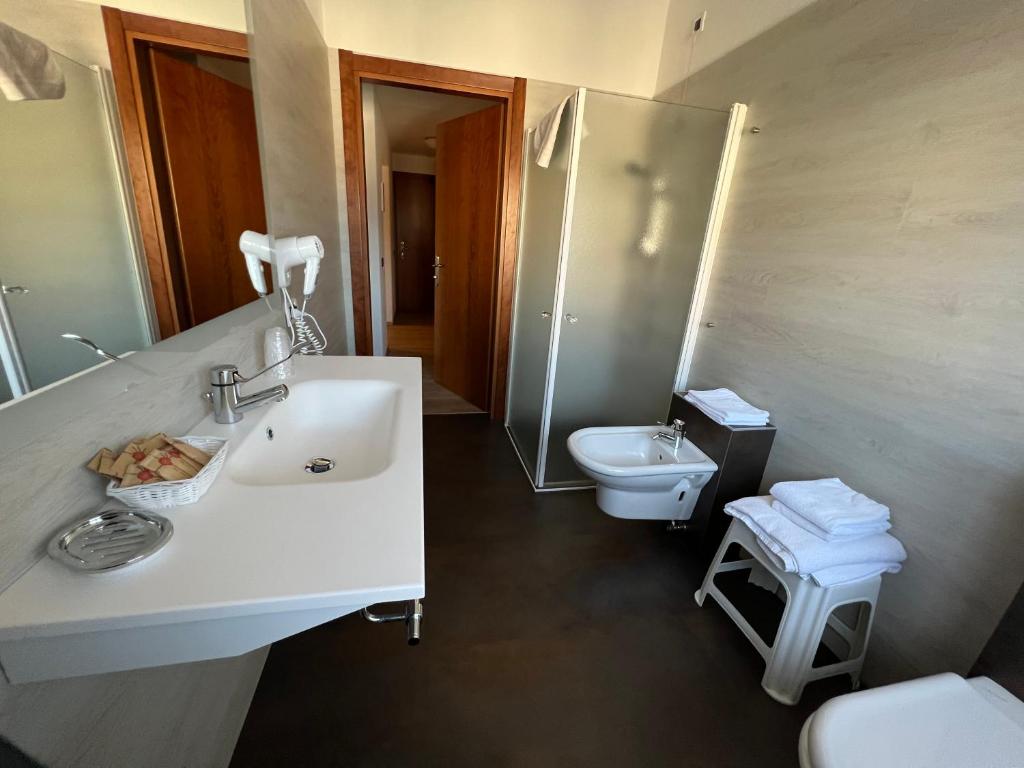Hotel Dolomiti photo