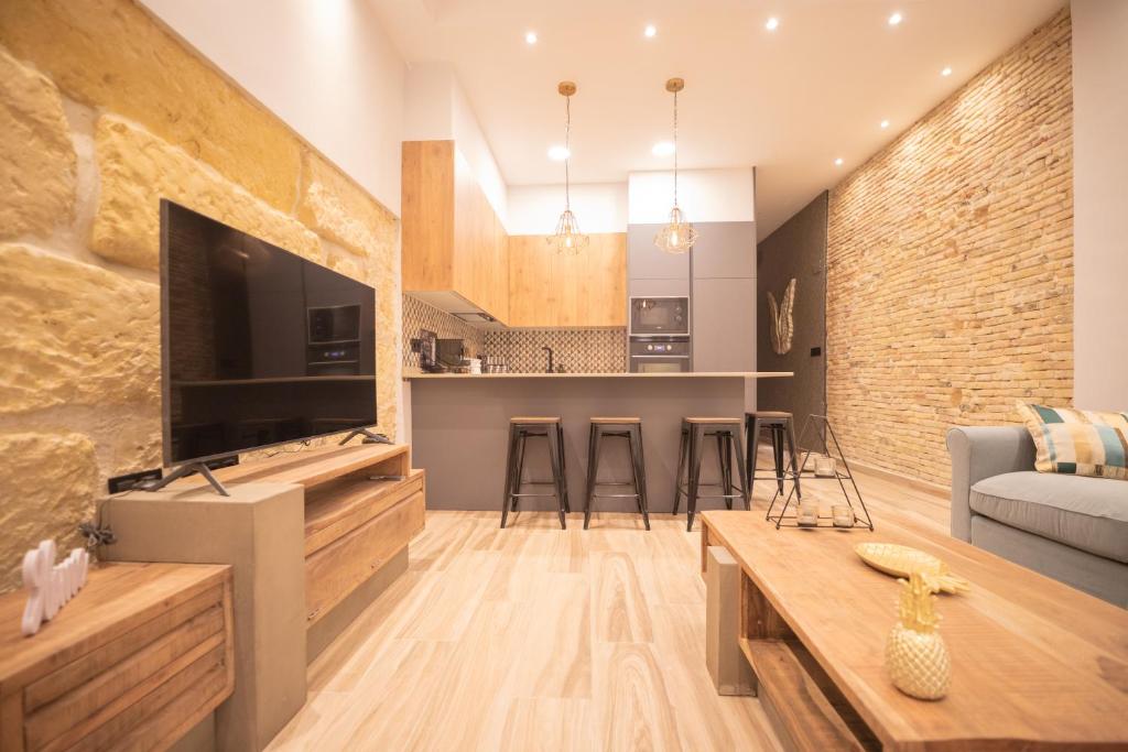 Nabrisa apartamento moderno en pleno centro con opción a parking - 1